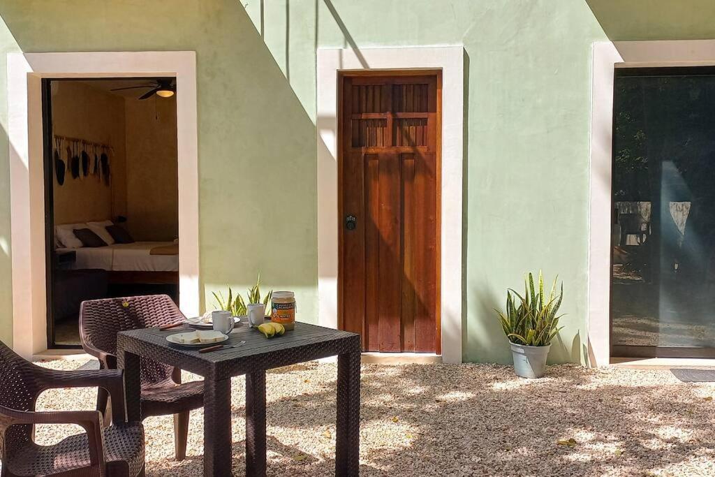Charming Colonial-Style Room In The Heart Of Valladolid Esterno foto